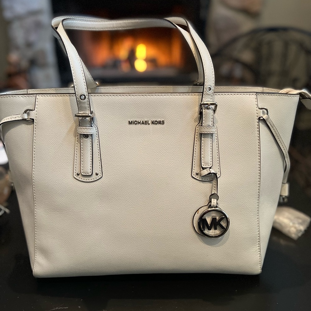 Michael Kors Tote